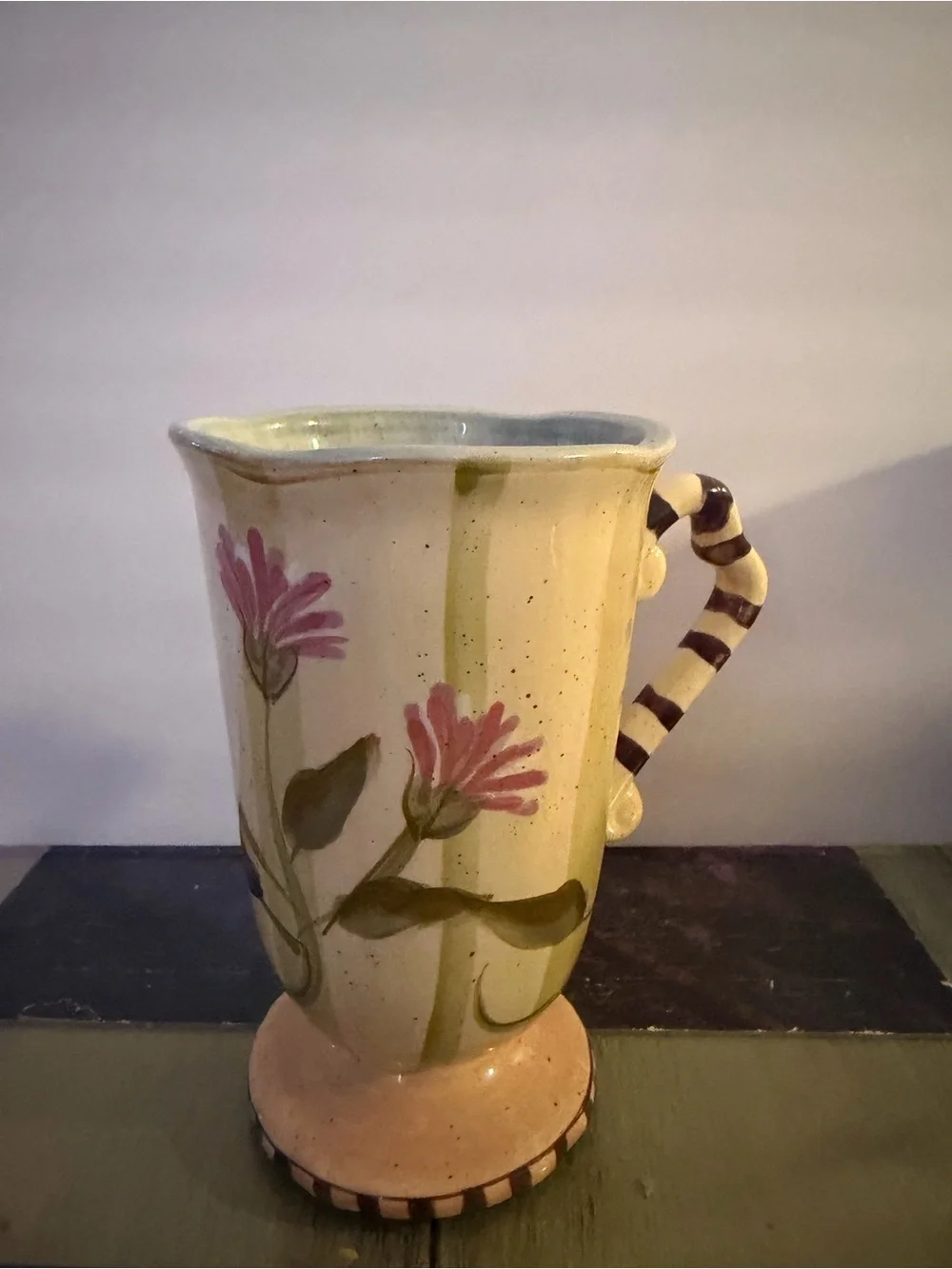 Hand-Painted Floral Ceramic Coffee Mugs in Pale Yellow (Set of 4)